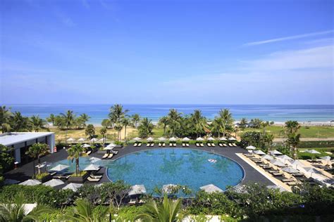 pullman phuket arcadia karon beach resort